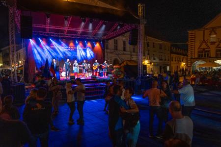Največji etnološki festival v Sloveniji Dnevi narodnih noš in oblačilne dediščine v Kamniku že enainpetdesetič  (30)